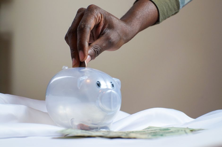 Renter-Friendly Energy Saving Upgrades That Won't Damage Your Security Deposit