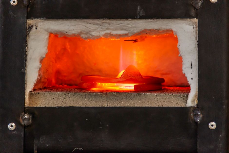 Why Your Furnace Heats Differently on Cold Days: How Outdoor Temperature Changes Indoor Comfort