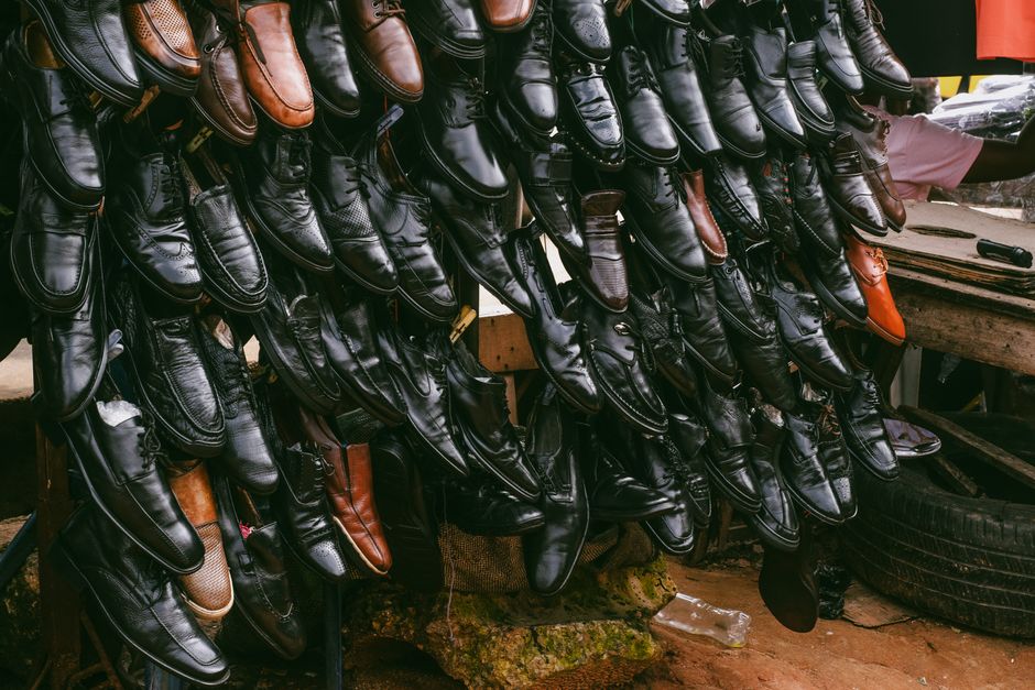 Leather and Synthetic Leather: Does Buying Local Actually Change the Environmental Trade-Off?
