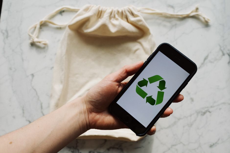 Does Maintaining a Product Actually Lower Its Environmental Impact?