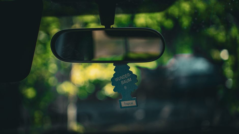 DIY Natural Air Fresheners Without Buying More Stuff