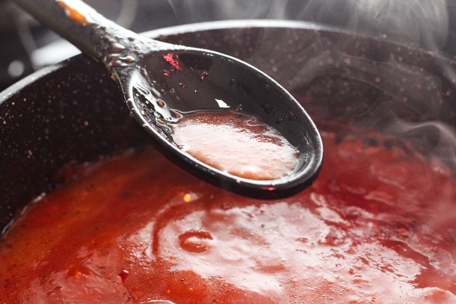 Why Sauces Break When They Get Hot (and How Low-Temperature Cooking Helps)