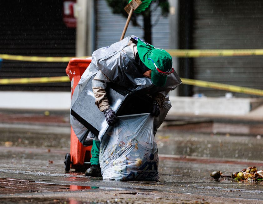 Garbage Compactor Care: Natural Cleaning Methods That Work