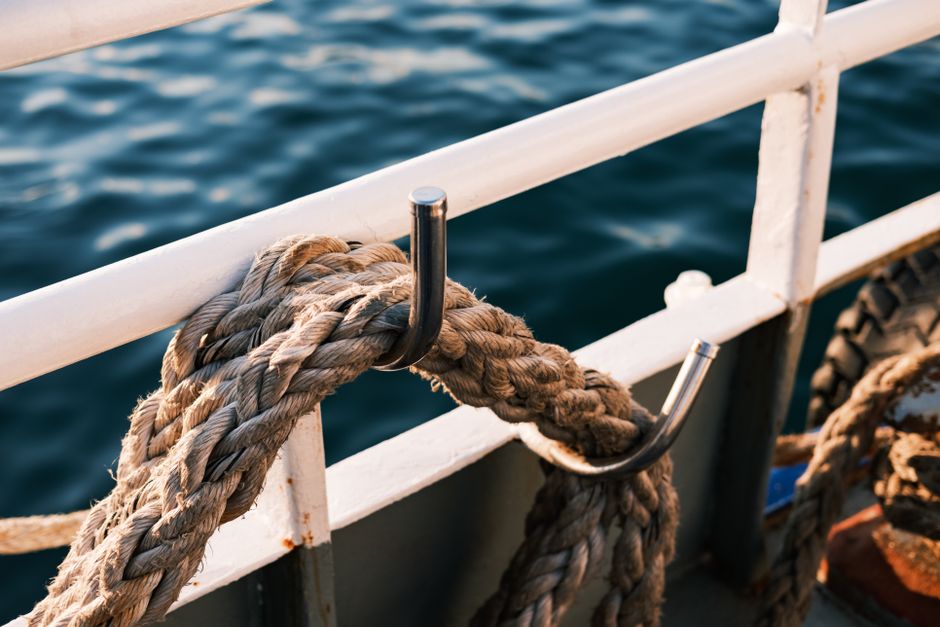 Why Undersized Hooks and Rails Create Overflow