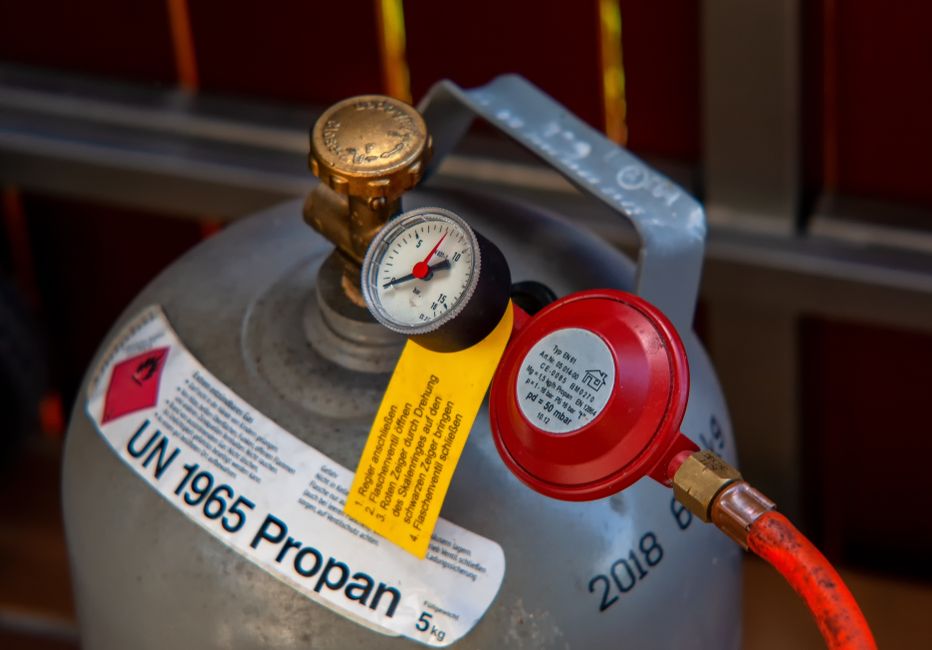 How Airflow Governs an Electric Pressure Cooker's Pressure, Temperature, and Timing