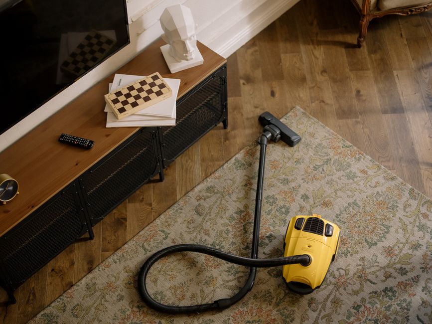 Why Carpet Cleaner Leaves Residue and How to Stop Buildup