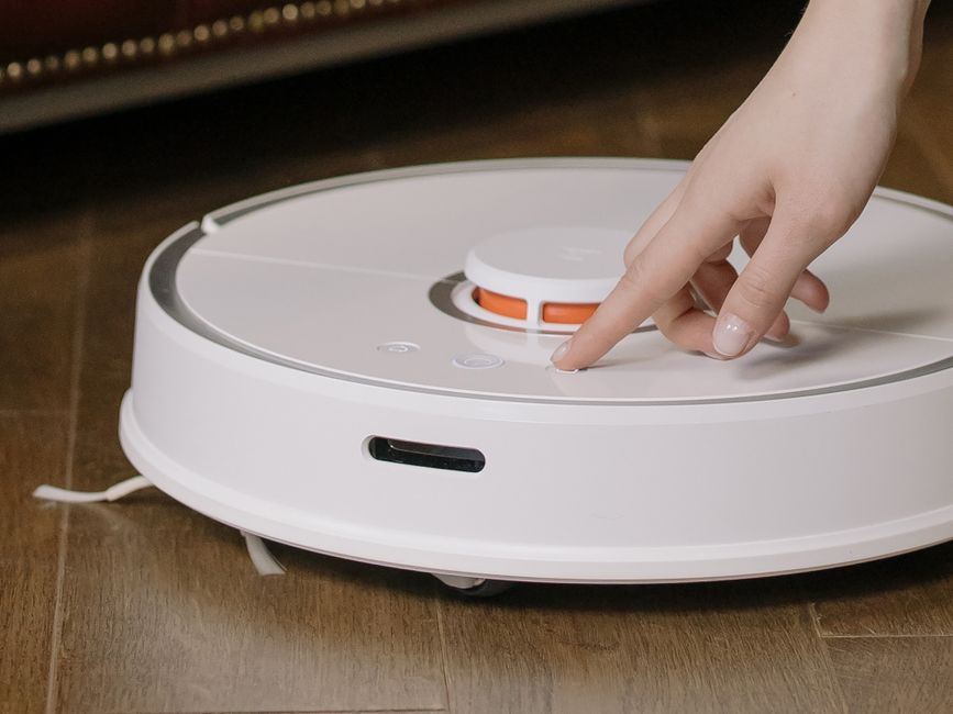 How to Keep Your Robot Vacuum Running Like New Without Calling a Technician