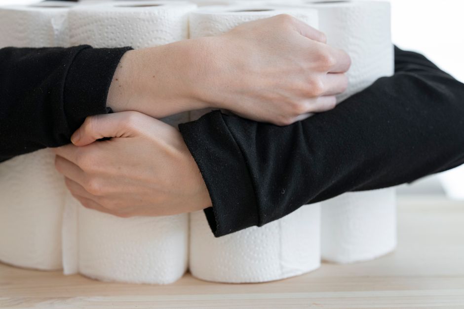 Cloth Napkins vs. Paper Towels: When Reuse Stops Being the Greener Choice