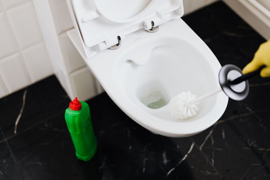 The Ultimate Toilet Cleaning Kit: Tools That Actually Make a Difference