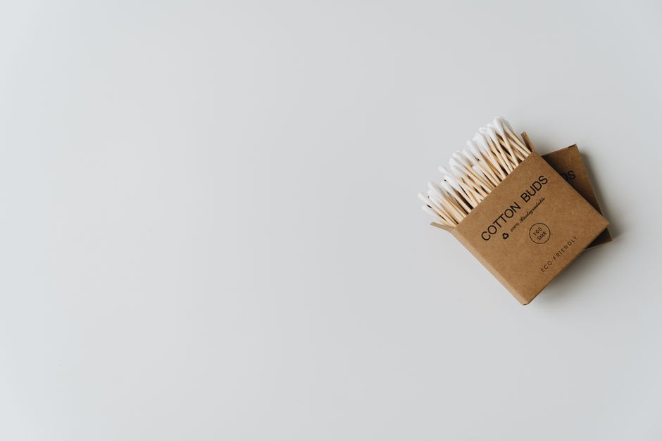 What Does Plastic-Free Packaging Actually Tell You About a Product's Impact?