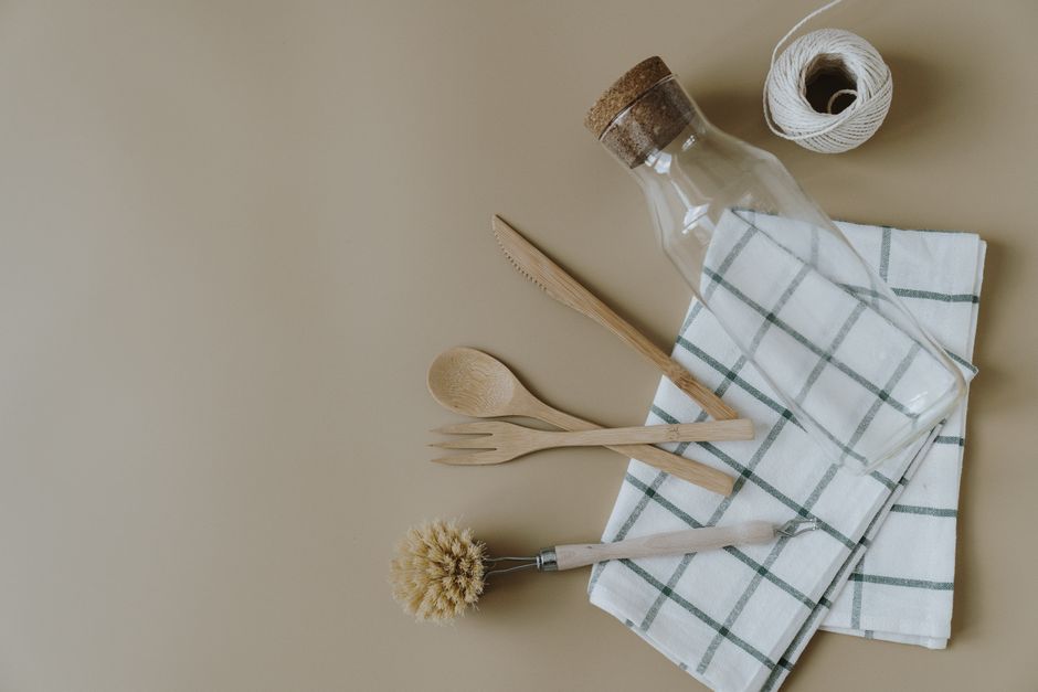 The Ultimate Sustainable Home Decor Guide for Renters: Eco-Friendly Swaps That Won't Ruin Your Deposit