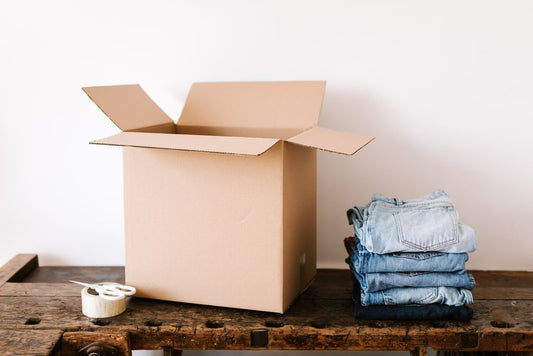 Rolling vs. Vertical Folding: Choosing a Clothing Storage Method That Survives Real Weeks