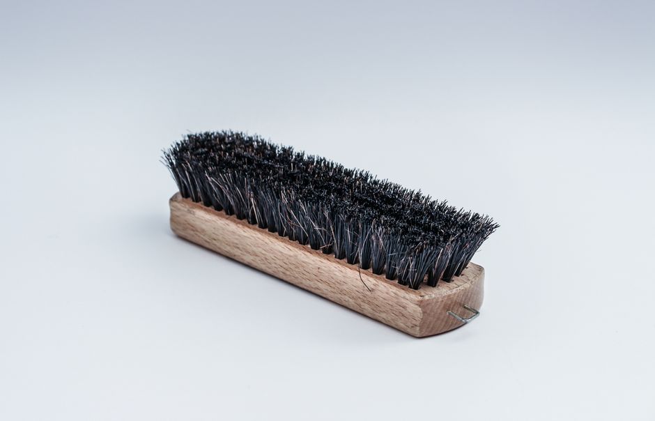 Why Scrub Brushes Stop Working in Hard Water