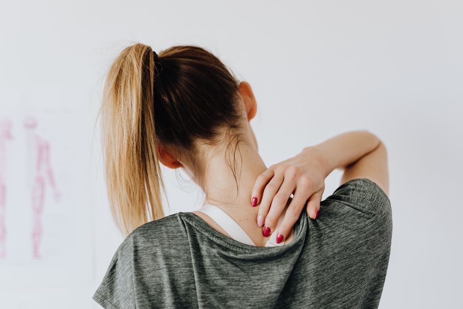 How to Fix Poor Posture While Sleeping: Ergonomic Solutions for Neck and Back Pain