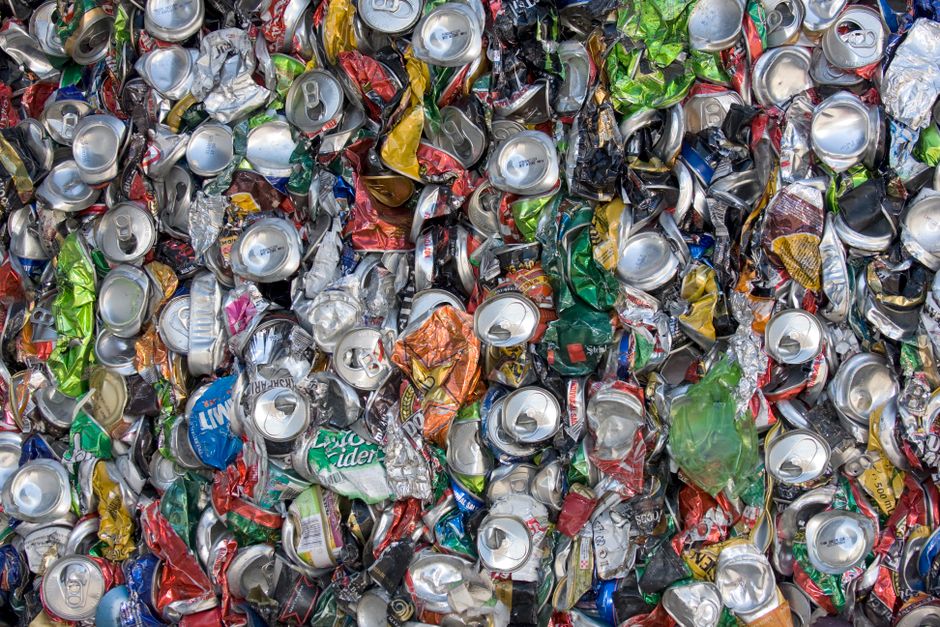 What Happens Inside a Trash Compactor Between Push and Crush