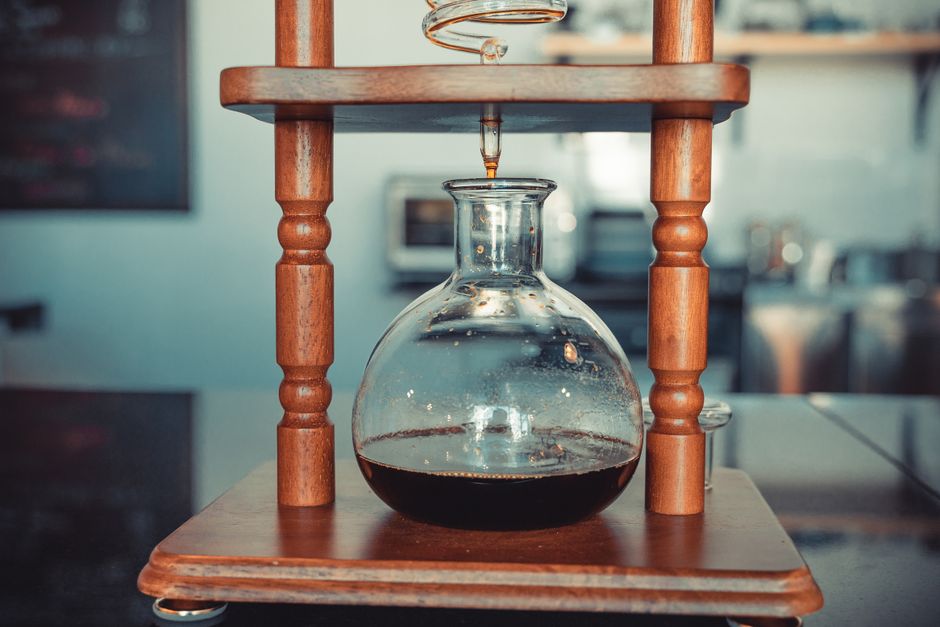 The Definitive Guide to Natural Coffee Maker Cleaning: Vinegar-Free Methods That Work