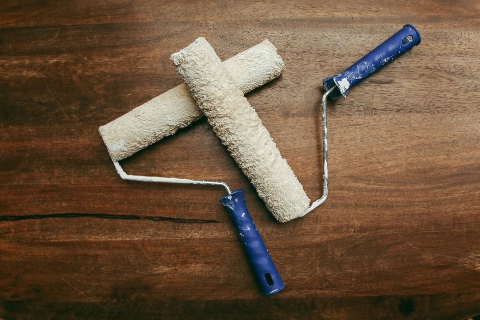 Why Paint Applied With a Brush, Roller, or Sprayer Cures Differently