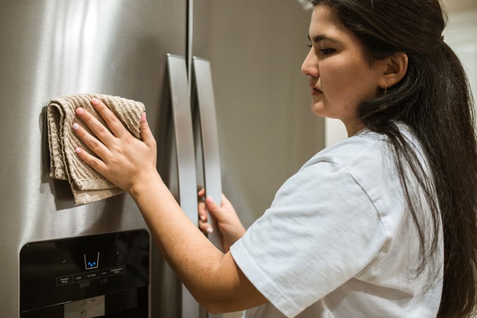 Deep Cleaning Your Refrigerator Water Dispenser: A Step-by-Step Guide