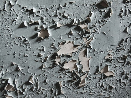 How to Fix a Peeling Paint Ceiling Without Making It Worse