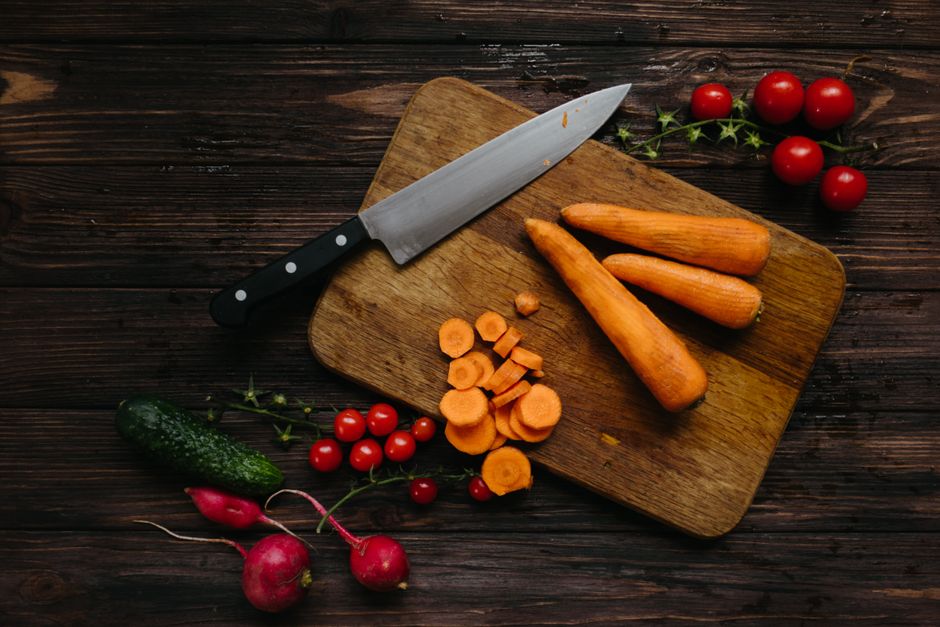 How Knife Skills Reduce Kitchen Waste: The Complete Guide