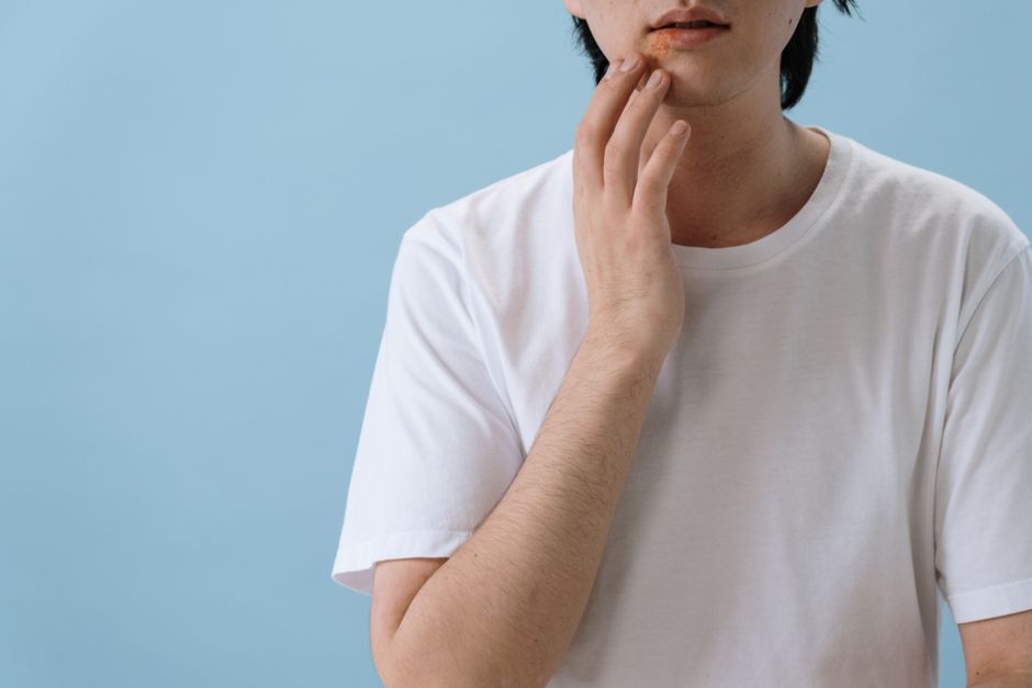 Razor Bumps, Burn, and Itch: Why Shaving Irritation Happens and What Low-Risk Steps Actually Help