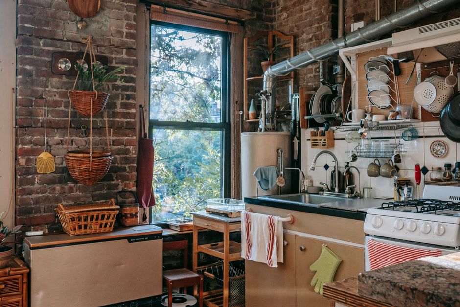 How to Prevent Stubborn Oven Buildup: A Practical Maintenance System