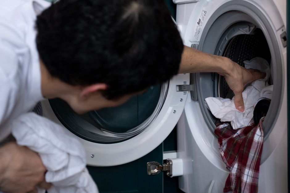 How Do I Stop My Washing Machine from Shaking Violently During the Spin Cycle?