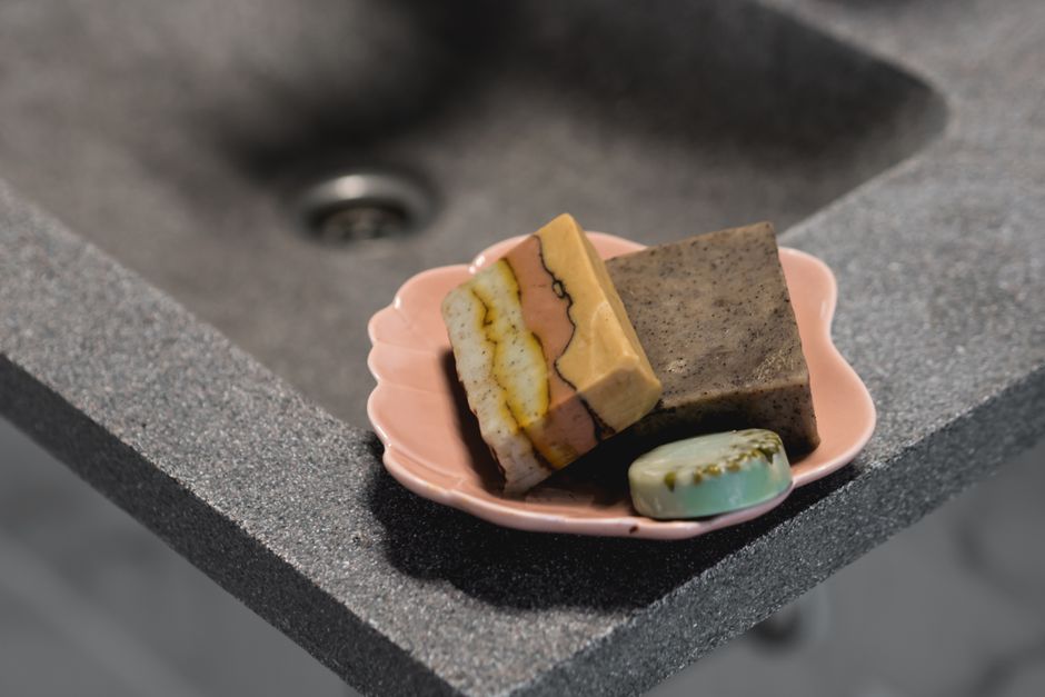Low-Waste Bathrooms on a Budget: Where Small Spending Actually Changes the Environmental Math