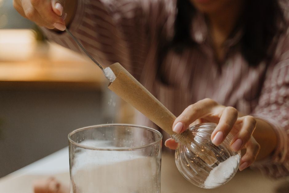 How to Eliminate Fridge Odors Without Chemicals: A Complete Step-by-Step Guide