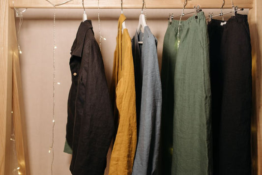 Capsule Wardrobe 101: How to Build a Minimalist Closet That Lasts