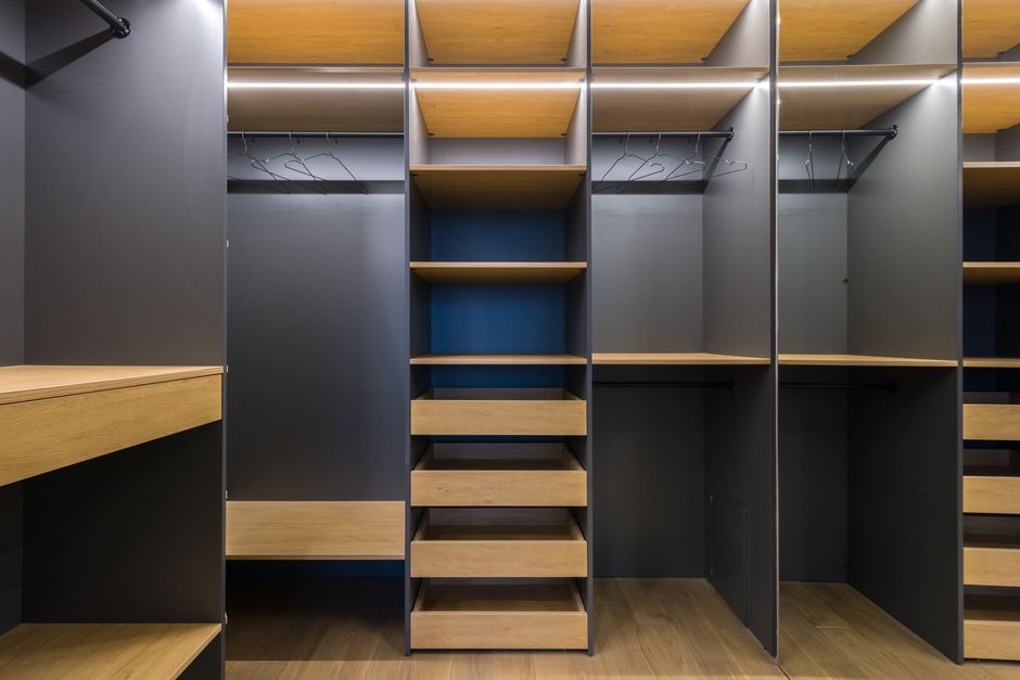 Temporary Fix vs Permanent Solution for Cabinet and Shelving Repairs