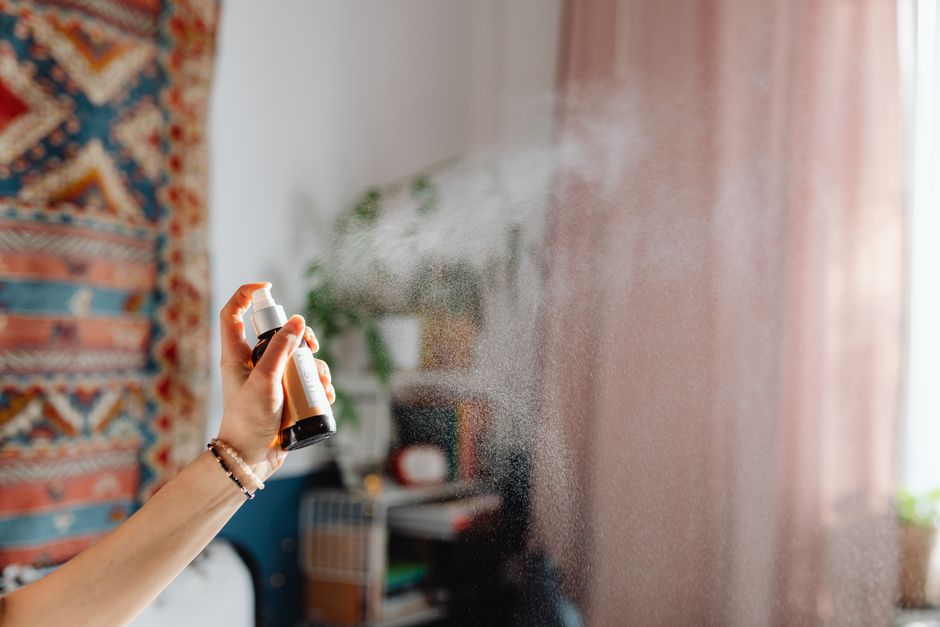 Natural Air Fresheners for Small Apartments: Your Complete Guide to Chemical-Free Freshness Without Bulk