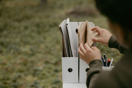 Home Office Storage for Renters: A Complete Guide Without Damage or Waste