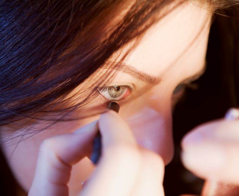 Why Your Eye Makeup Routine Can Irritate Your Eyes Even When You Do Everything Right