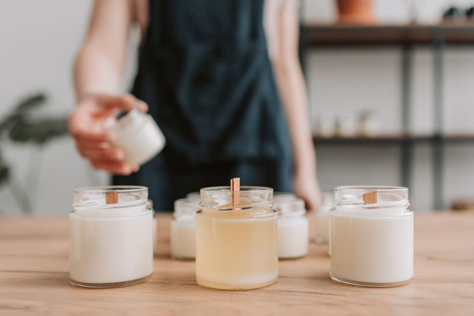 Should You Replace Old Candle and Home Fragrance Products With Newer Low-Emission Options?