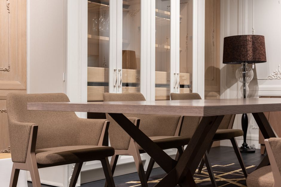 Wood Furniture Cleaning: Dos and Don'ts for Every Finish