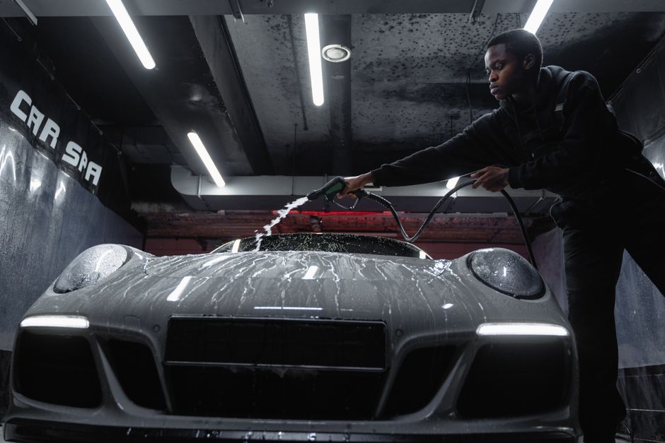 The Complete Guide to Cleaning Your Garage Like a Professional