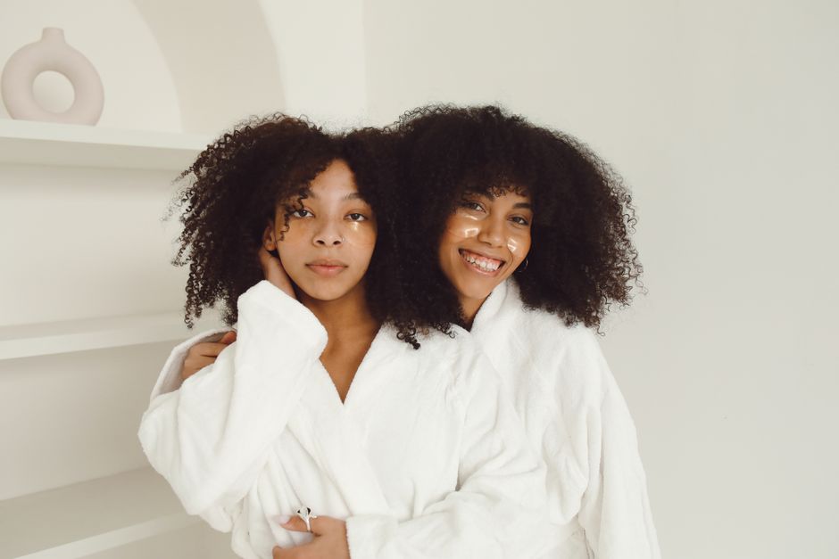 Deep Conditioning Hair Masks: What They Can and Cannot Do for Damaged Hair