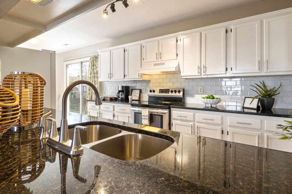 Cheap Ways to Keep Your Range Hood Working Like New