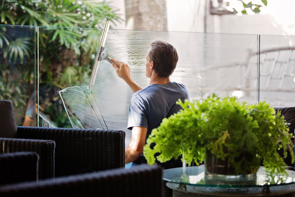 How to Clean Outdoor Furniture in Under 30 Minutes: A Realistic Guide