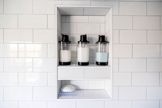 Why Bathroom Storage Fails in Humidity: Shelf Depth, Return Friction, and Where Products Actually Live