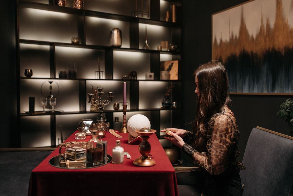 Home Decor's Hidden Environmental Costs: How to Decorate Toward Longevity and Repair