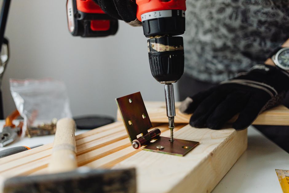 Cabinet and Shelving Installation Safety: Essential Tips for a Secure DIY Project