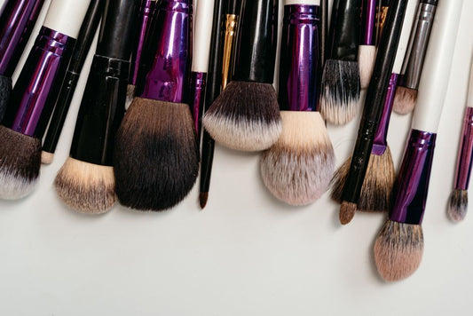 Why Dirty Makeup Brushes Rarely Cause the Problem You Think They Do