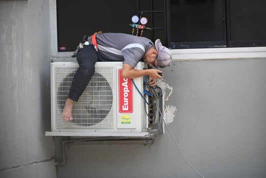 7 Warning Signs Your HVAC System Needs Professional Repair