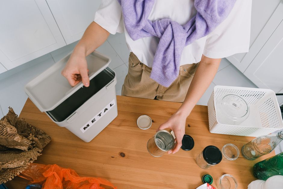 How Renters Can Cut Kitchen Waste and Energy Use Without Owning a Home
