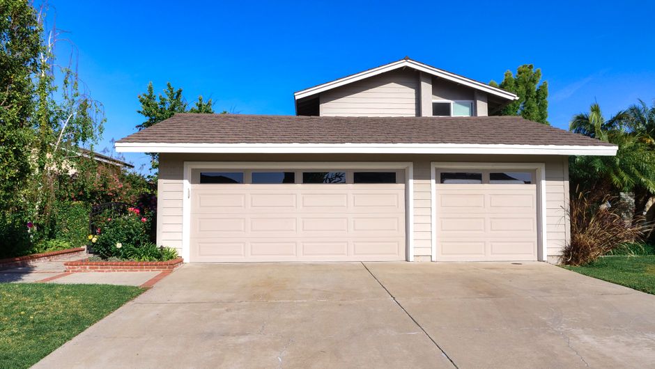 How to Organize a Garage Without Buying New Furniture