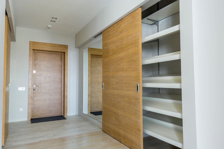 Mudroom Storage Solutions for Seniors: Safe, Accessible Entryway Organization