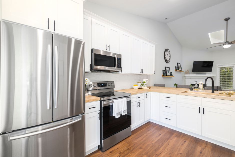 Why Does My Microwave Spark? Troubleshooting and Solutions