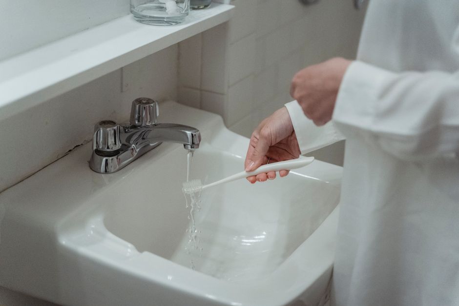 Water Conservation in the Bathroom: Smart Swaps and Habits That Actually Work